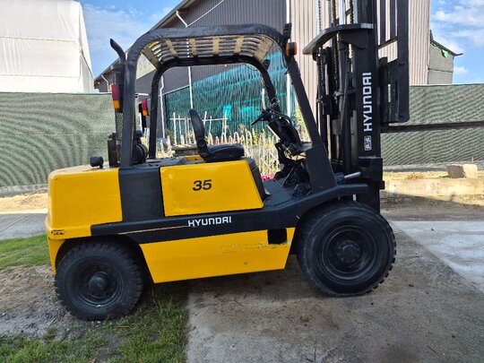  Forklift 현대3.5톤 지개차 (3.5톤) 앞좌측면