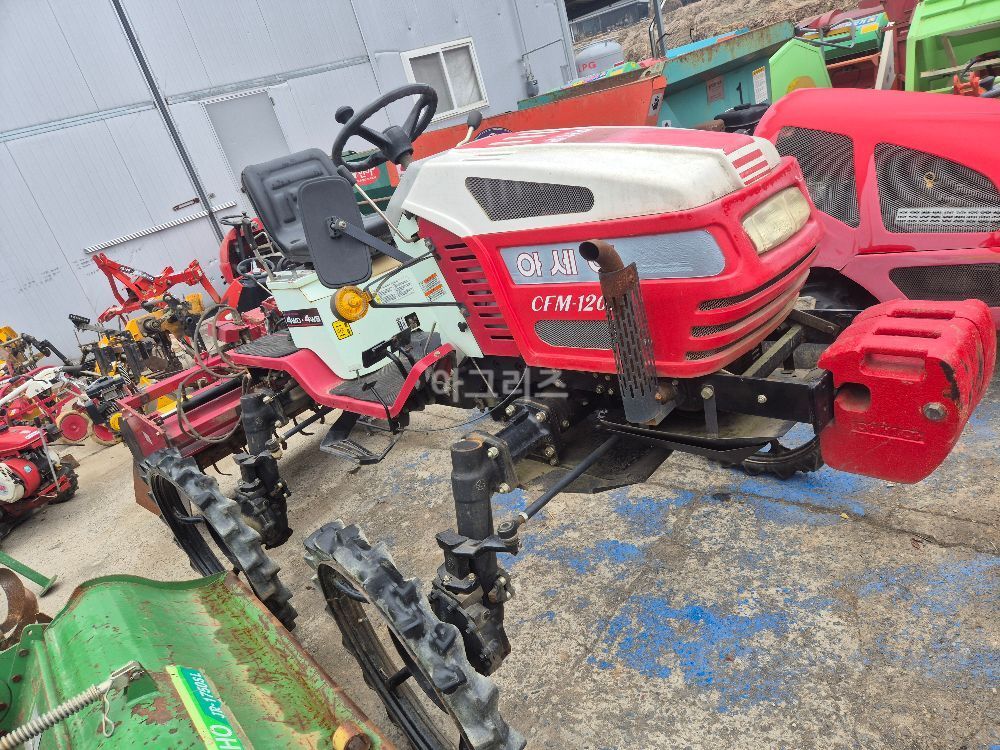 아세아 관리기 CFM-1200 (23마력) 뒤우측면