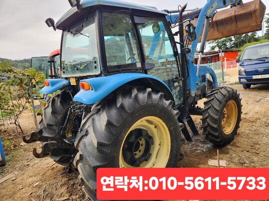 LS 트랙터 L7030 (85마력) 앞좌측면