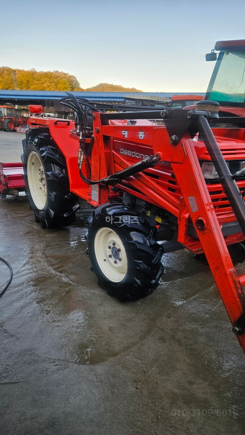 대동 트랙터 D4351 (43마력) 뒤우측면