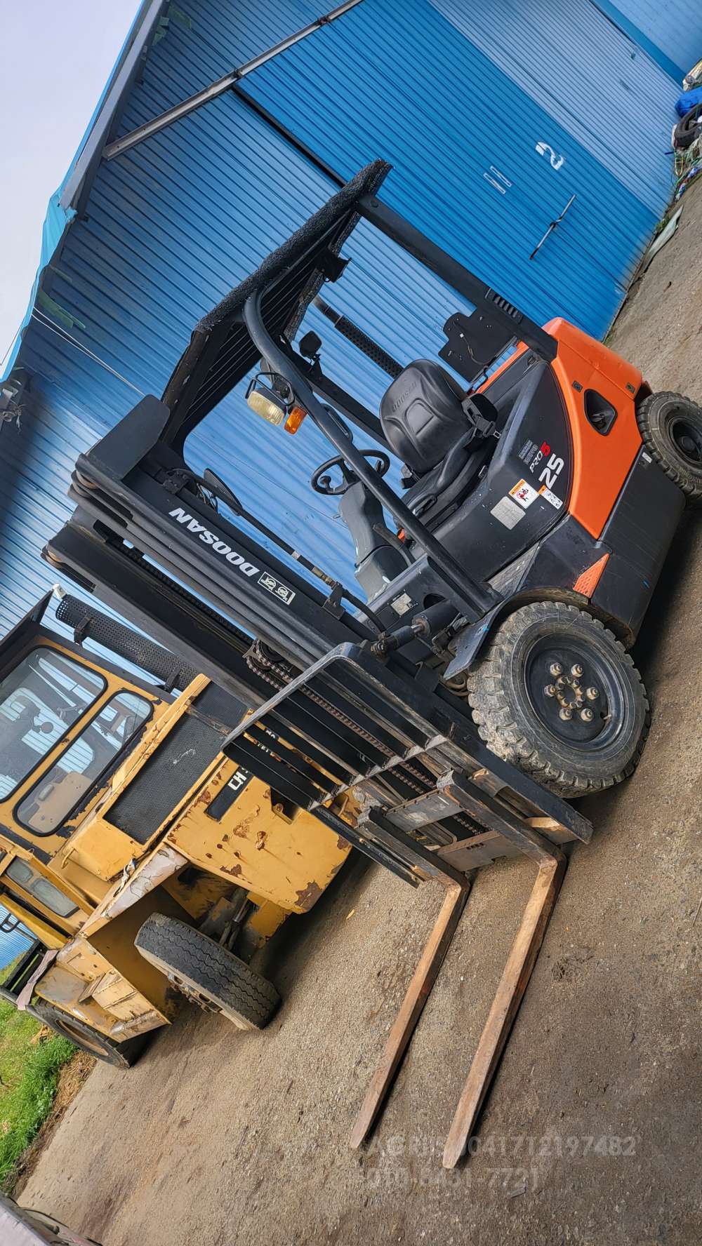  Forklift 지게차  앞좌측면