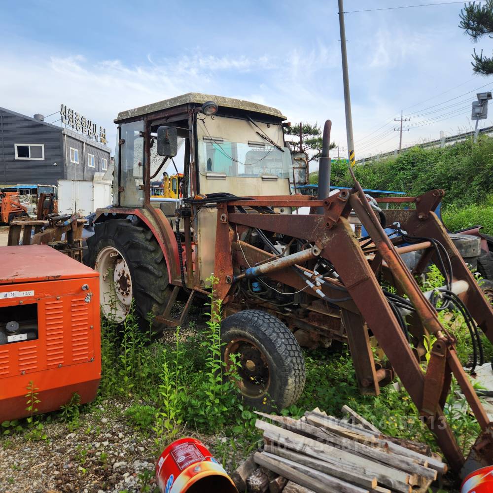 Daedong Tractor 대동 트랙터첼리로타리  앞좌측면