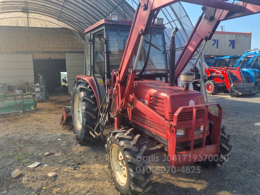 Kukje Tractor F505 (50hp) 앞좌측면