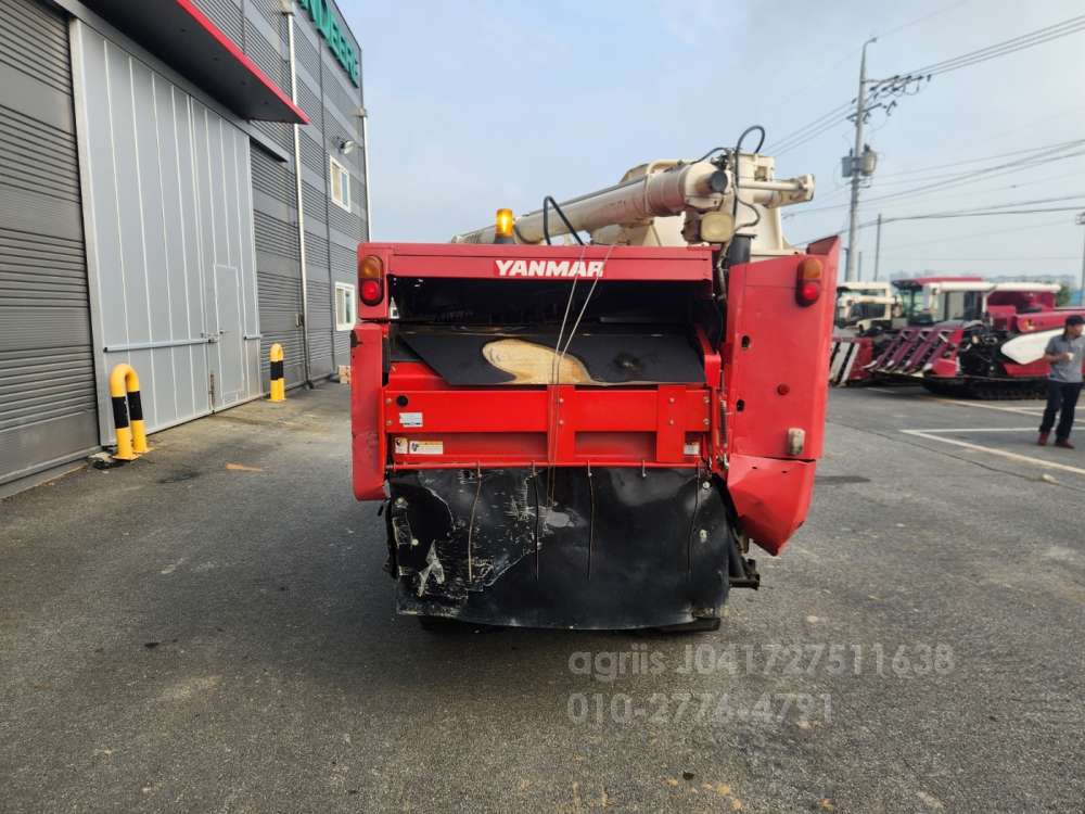 Yanmar Combine Harvester AW473 (4Rows) 운전석