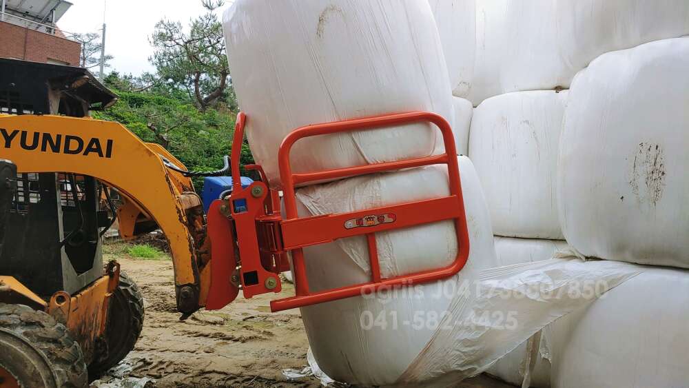 대광-스키드로더 집게  겸용집게-슬라이드 뒤우측면