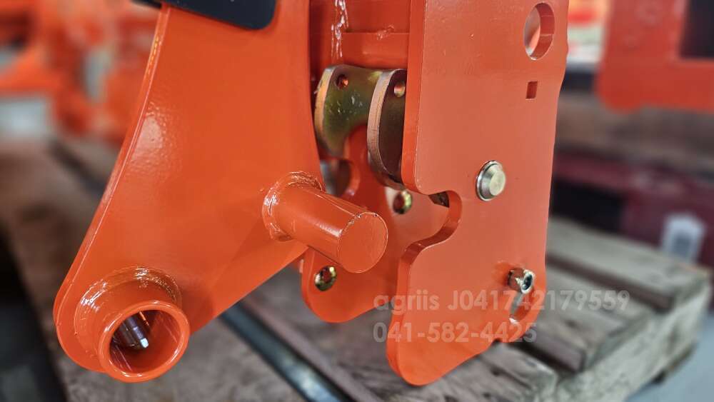 탈부착기 원터치  농업용 탈부착기  뒤우측면