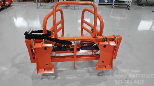 대광농기계 원형집게 스키드로더용 집게  앞좌측면