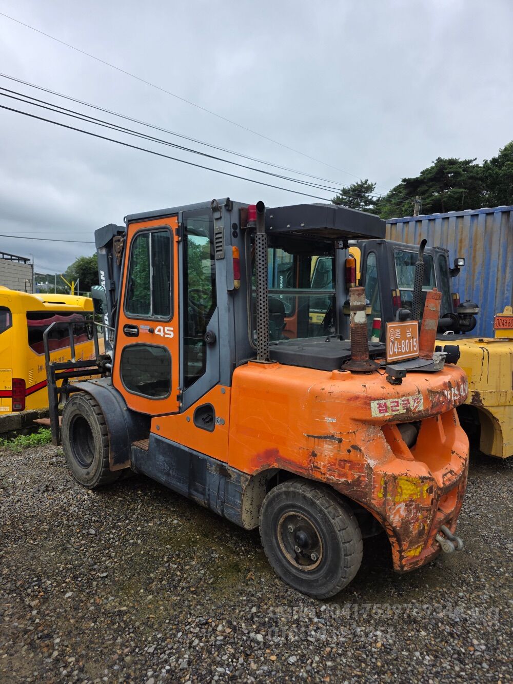 두산 지게차 (4.5톤) 뒤우측면