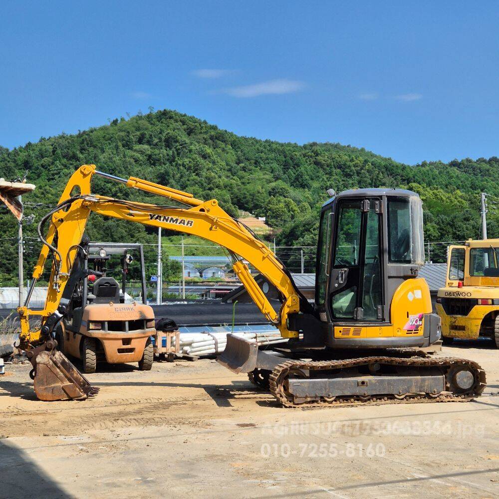 Yanmar Excavator VIO55 (5.5톤) 앞좌측면