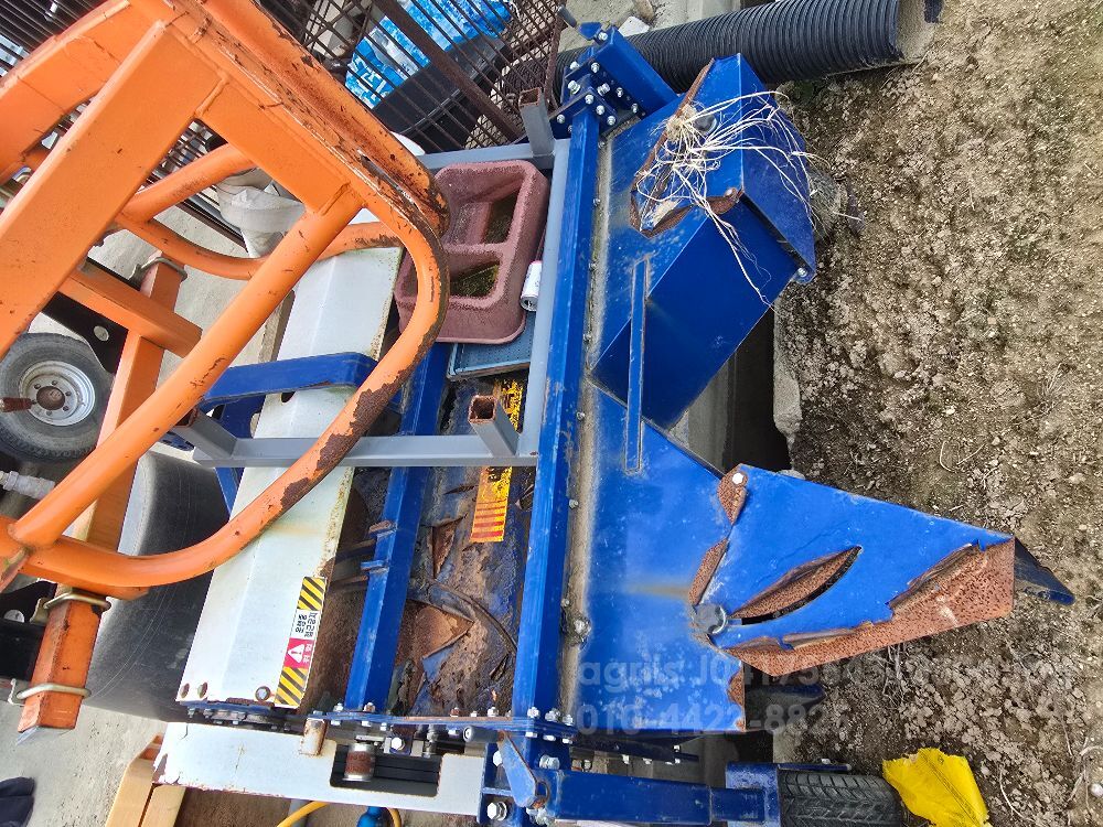  마늘줄기절단기 마늘줄기절단기  뒤우측면