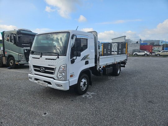 현대 올뉴 마이티 3.5톤 슈퍼캡 자동 사다리 올뉴마이티 앞좌측면