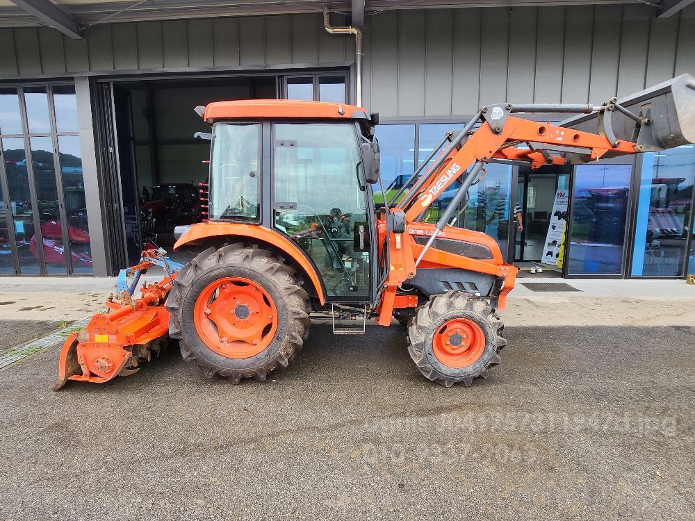 Daedong Tractor LX430 (43hp) 뒤우측면