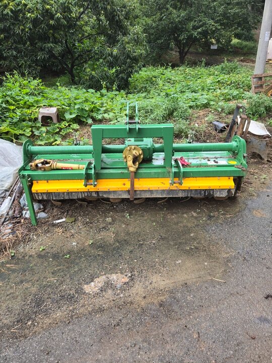  로타리 위캔 (경폭2150cm) 앞좌측면