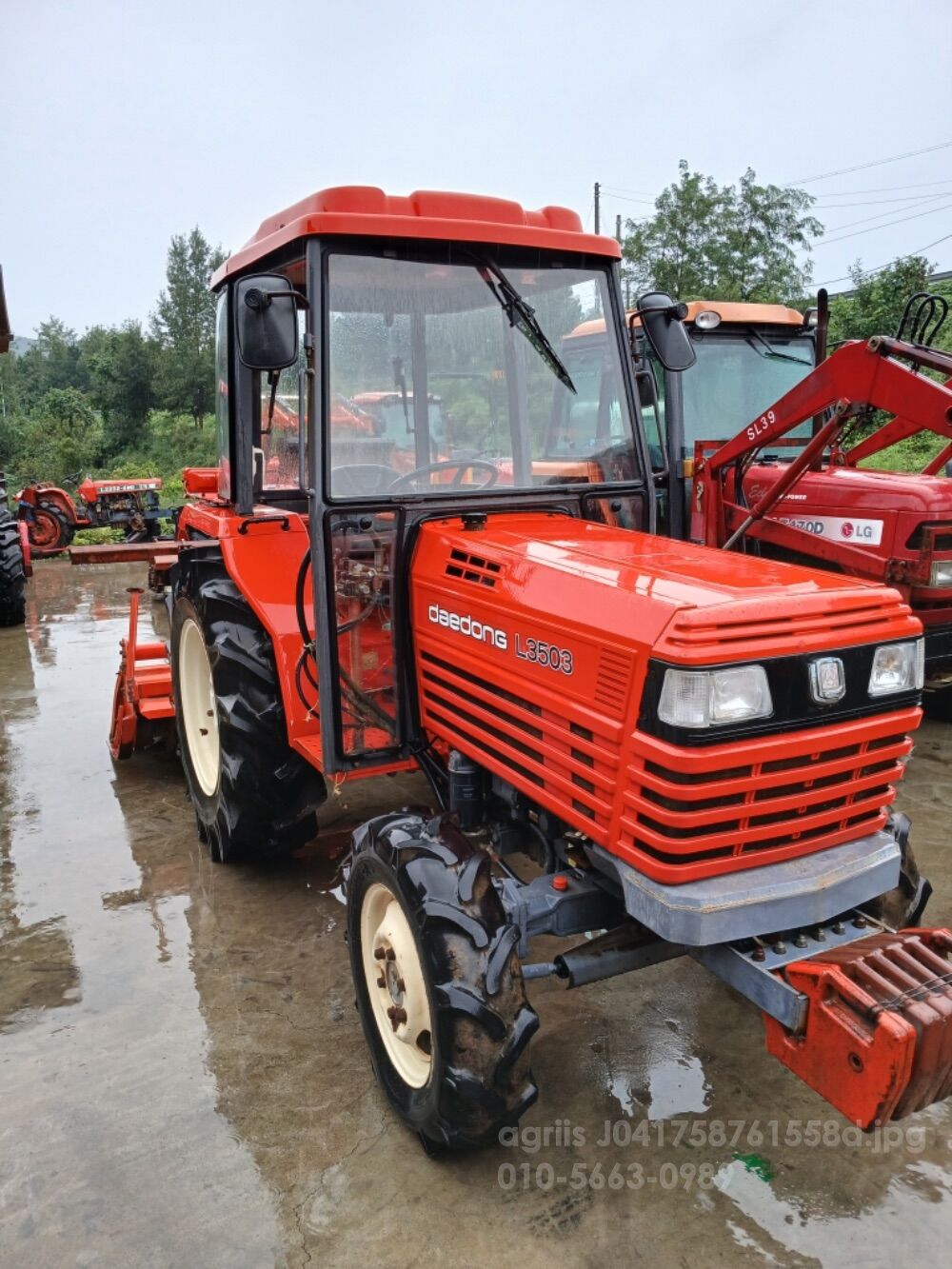 Daedong Tractor L3503 (35hp) 뒤우측면