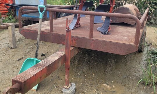 츄레라, 쟁기 트랙터 세원 (50마력) 앞좌측면