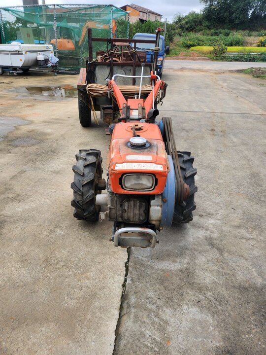 Daedong Power Tiller DT10 (10hp) 앞좌측면