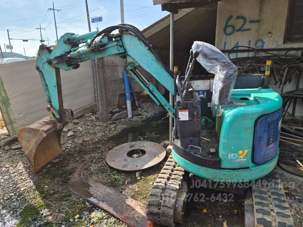 미니굴삭기015 굴삭기 일산010 (1.3톤) 뒤우측면