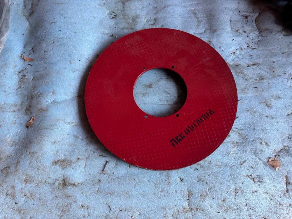 러시아 콘 하베스타 러시아제 숫돌칼날 세트 판매 콘하베스타 KPK3000 앞좌측면