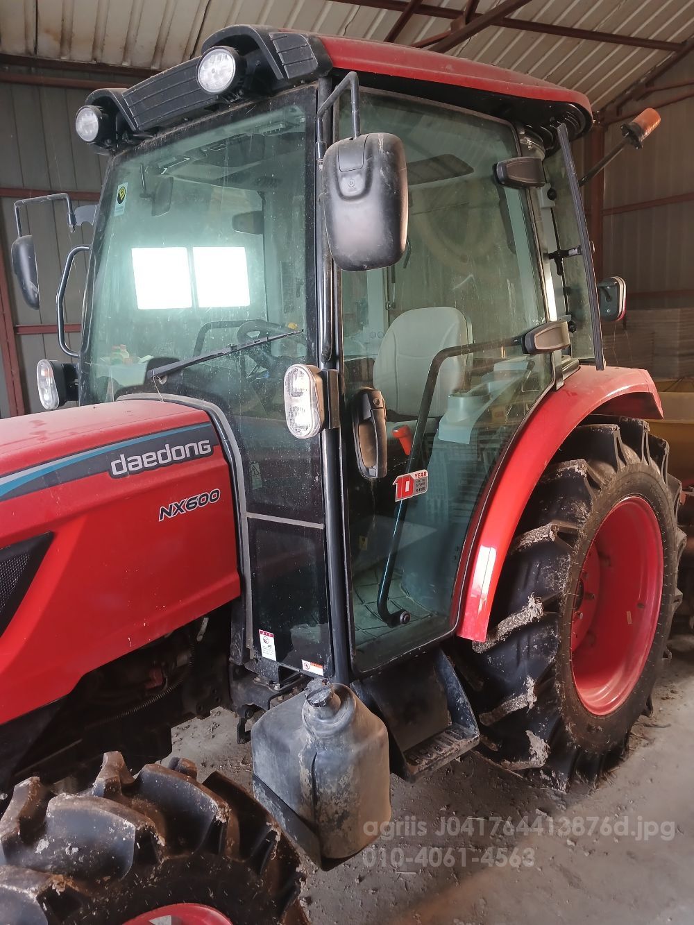 대동 트랙터 NX600 (58마력) 뒤우측면