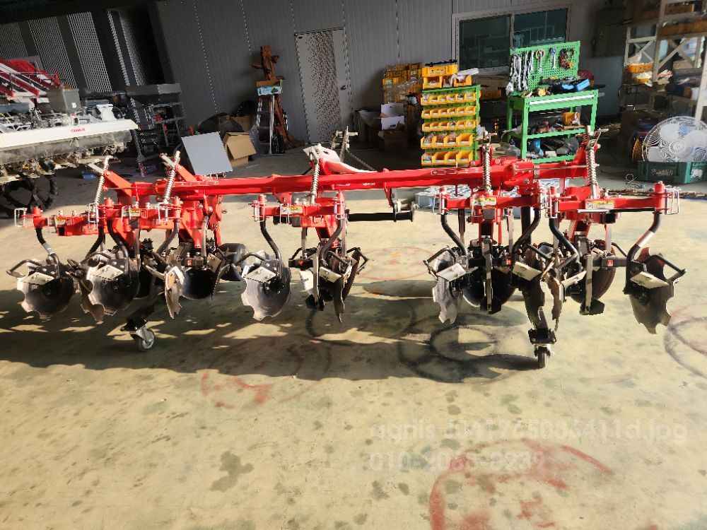 고바시 원반카루치 .배토기5조 배토기.김매기  DC501 5조 뒤우측면