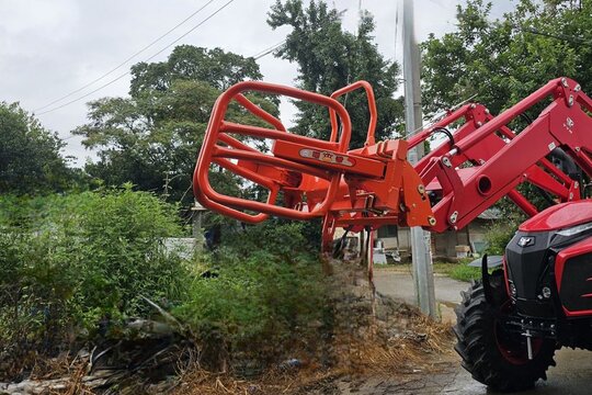  원형Bale Gripper 원형베일 집게  앞좌측면