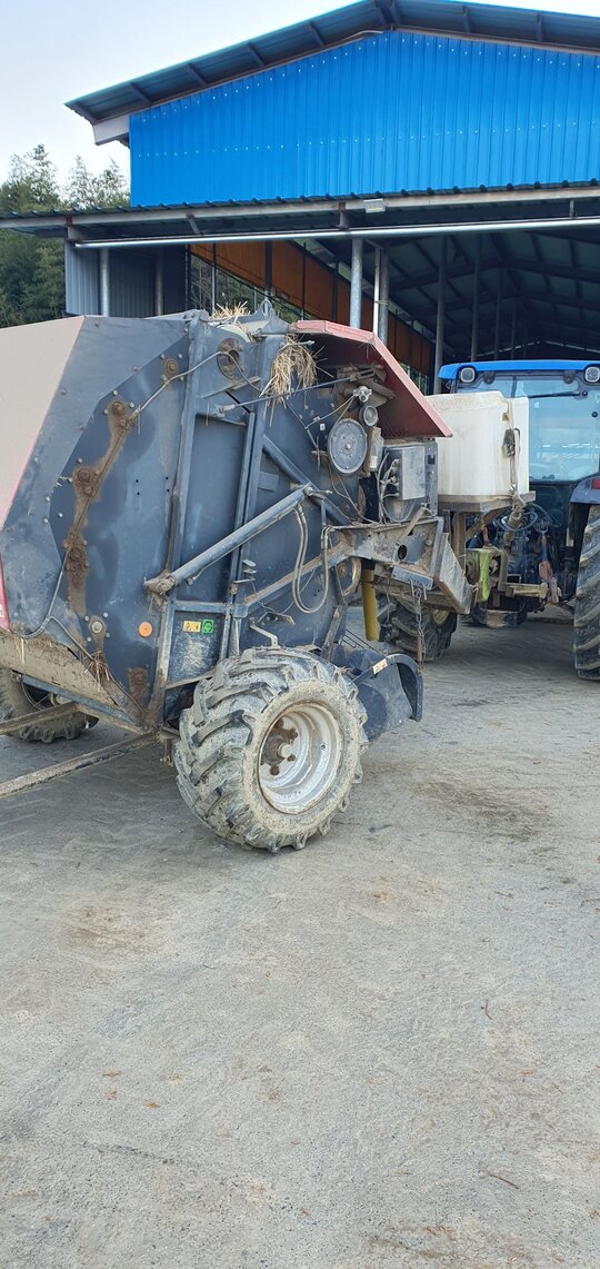  Round Baler RF119  앞좌측면