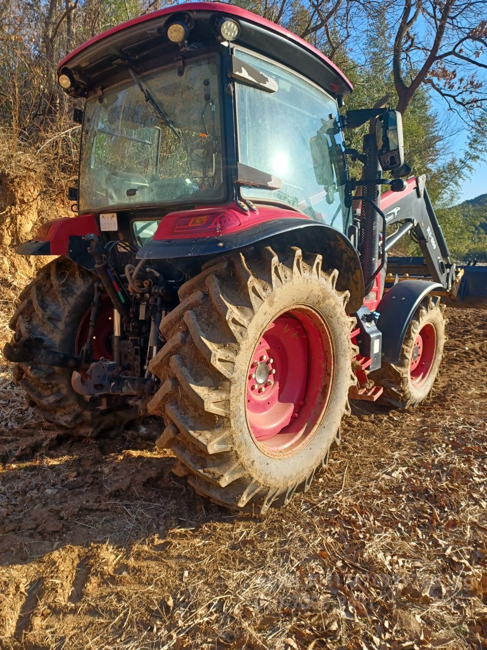 TYM Tractor K110E (111hp) 뒤우측면