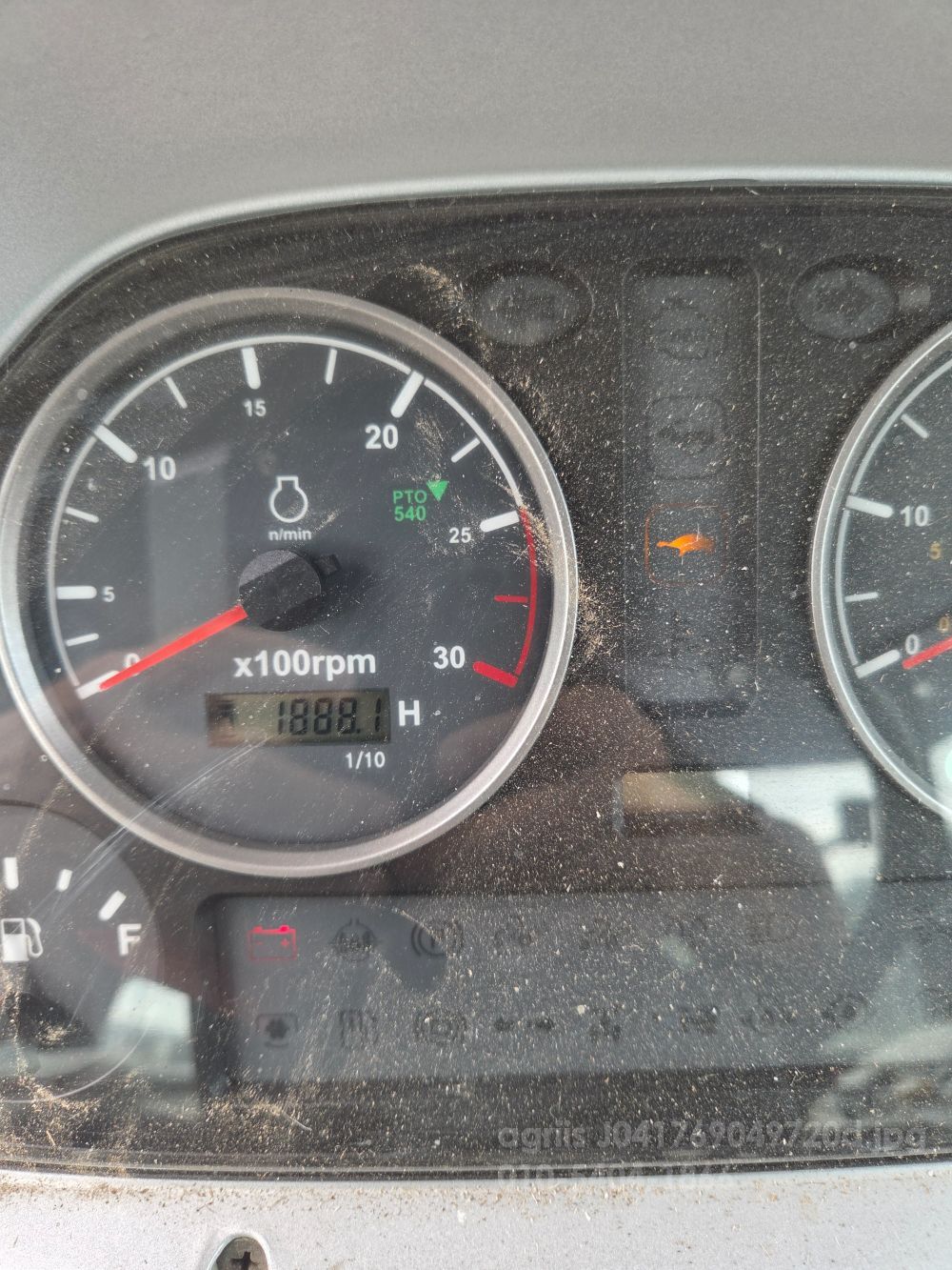 TYM Tractor S1070 (108hp) 뒤우측면