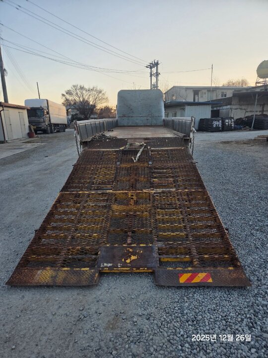 현대 메가트럭 메가트럭7M앞축 메가트럭7m앞축 앞좌측면