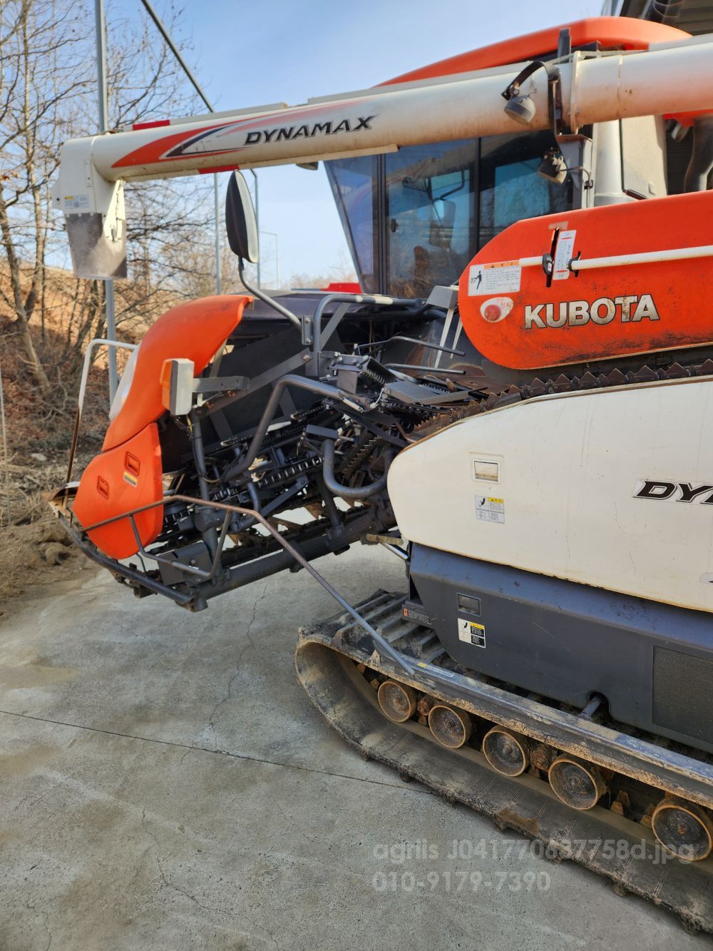 구보다 콤바인 ER112 (6조식) 뒤우측면