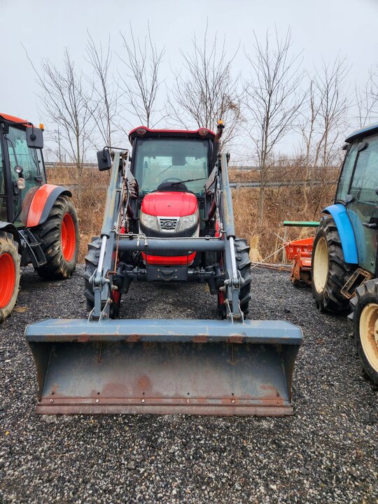 Kukje Tractor LUXEN700 (70hp) 앞좌측면