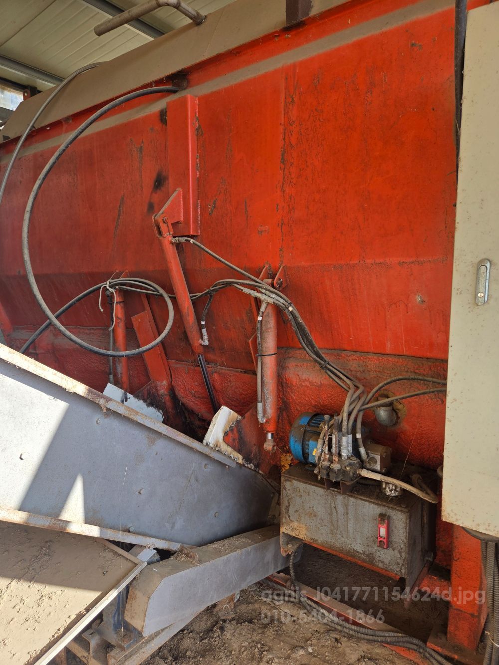 TMR배합기 배합기 20루베 20루베 뒤우측면