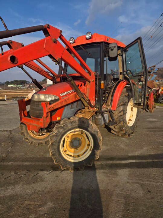 대동 트랙터 D500 (50마력) 앞좌측면