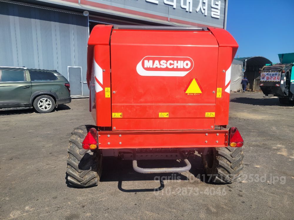  원형베일러 SMART 111 뒤우측면