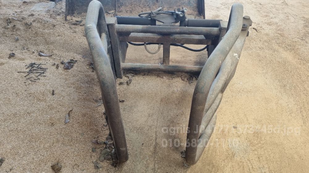  원형Bale Gripper 원형집게  뒤우측면