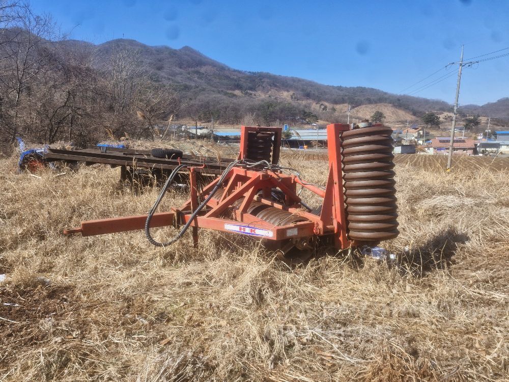 한국기계 진압기 진압기 뒤우측면