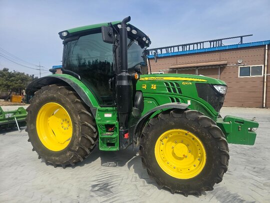 존디어 트랙터 6110R (110마력) 앞좌측면