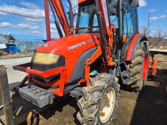 대동 트랙터 D701 (70마력) 앞좌측면