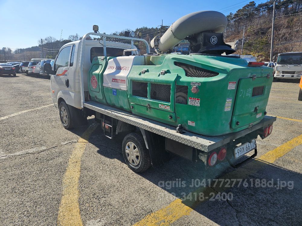  가축방역차 800KG  뒤우측면