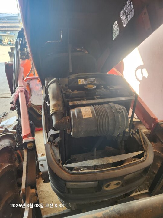Kubota Tractor L430M (43hp) 앞좌측면