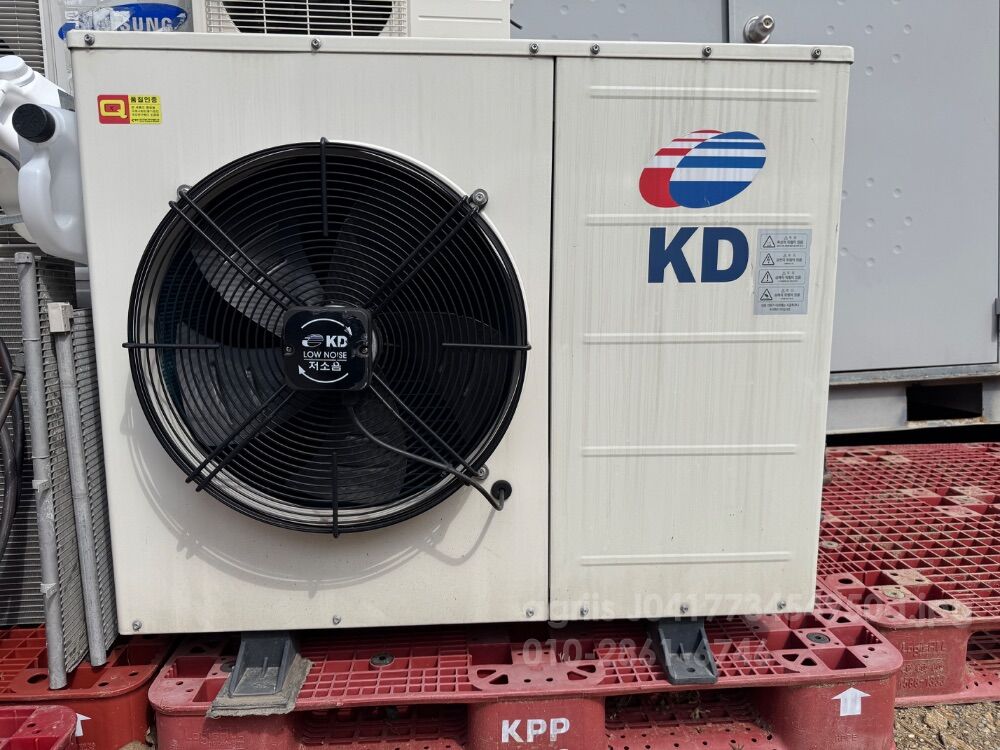  저온창고 기계 초강력 에어컨 단상220v 4HP 저온창고 유니트 23년식  뒤우측면