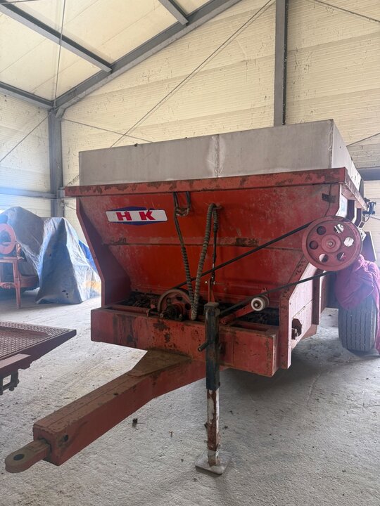  Manure Spreader 7톤  앞좌측면