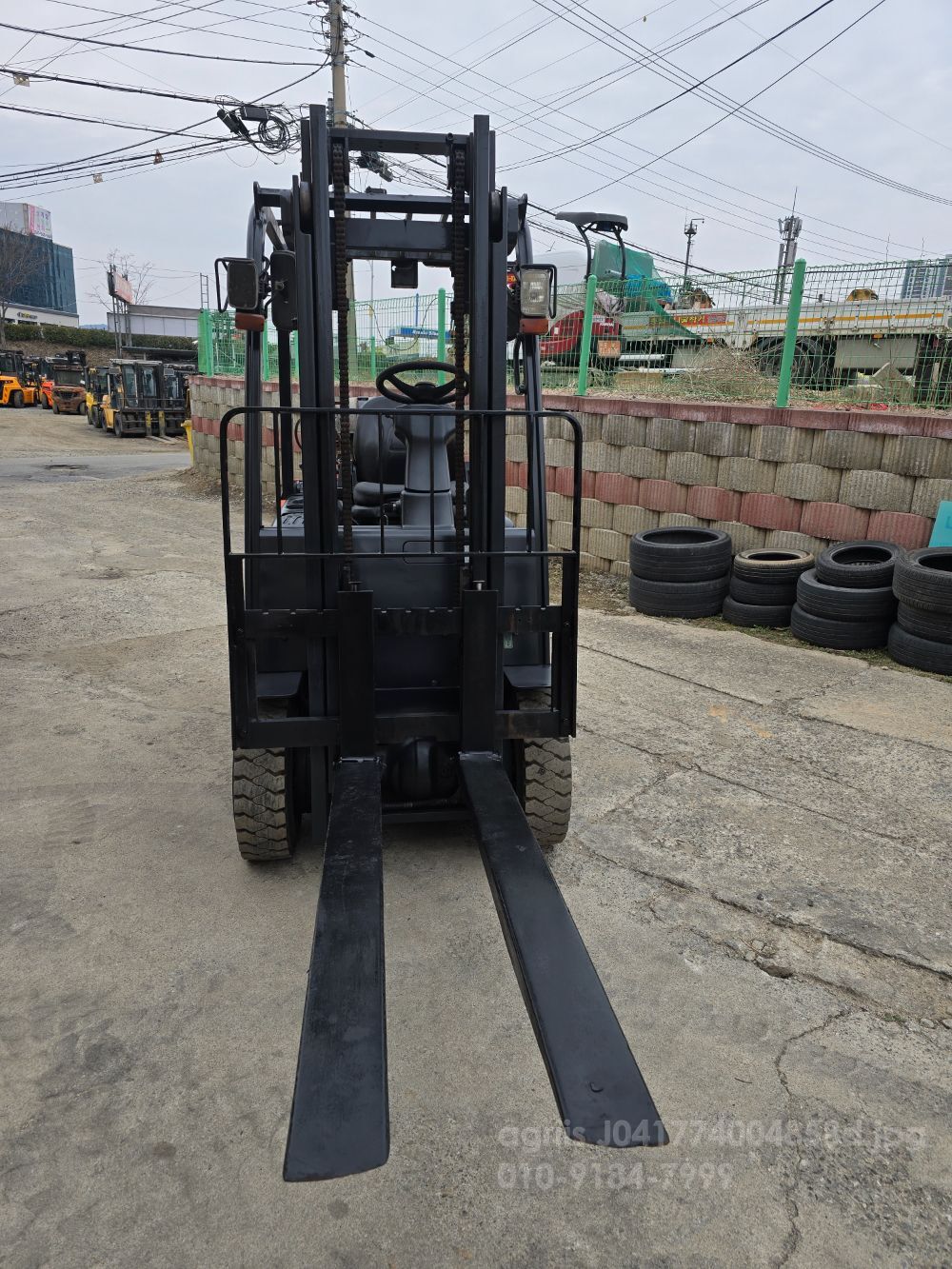  Forklift 두산LPG (1.5톤) 뒤우측면