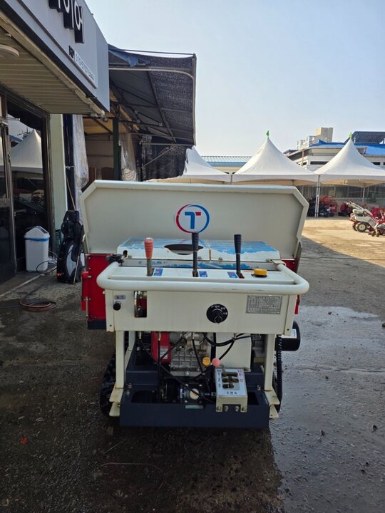 태광공업 동력운반차 TK-600TLD 앞좌측면