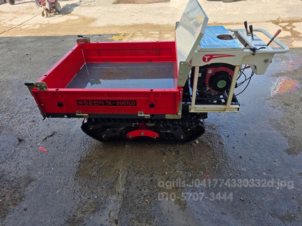 태광공업 동력운반차 TK-600TLD 뒤우측면