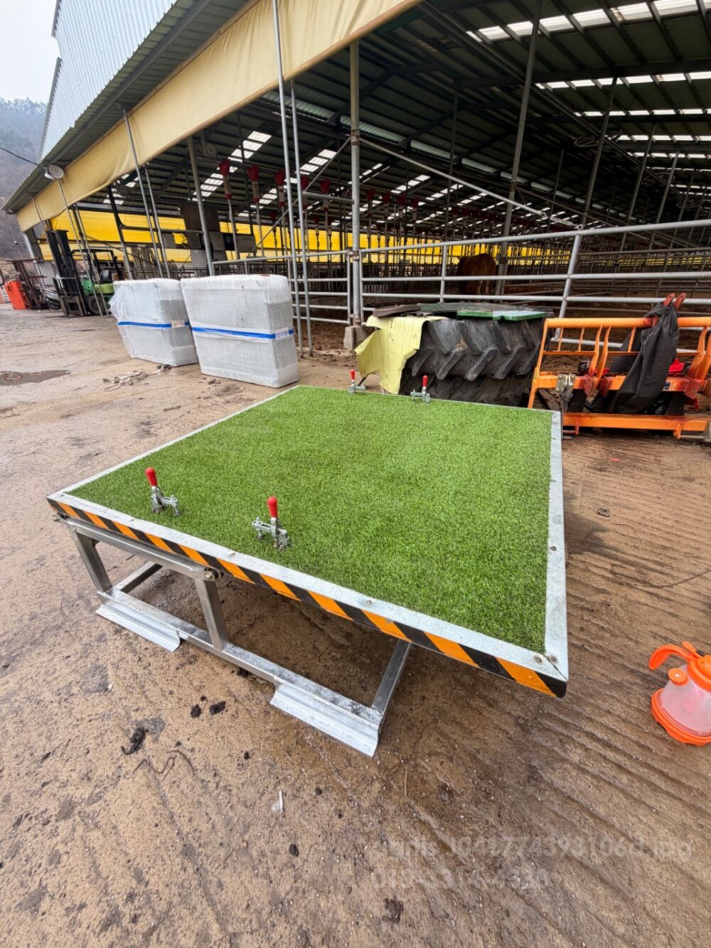  드론착륙장  슬라이딩  뒤우측면