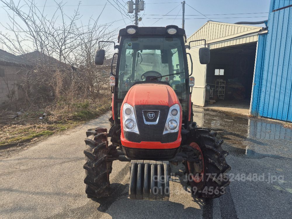 Daedong Tractor NX600 (58hp) 뒤우측면