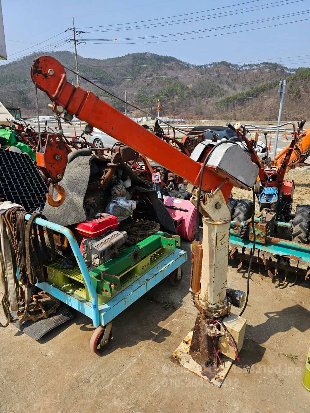 1톤차량용 크레인 윈치 크레인 Cw 뒤우측면