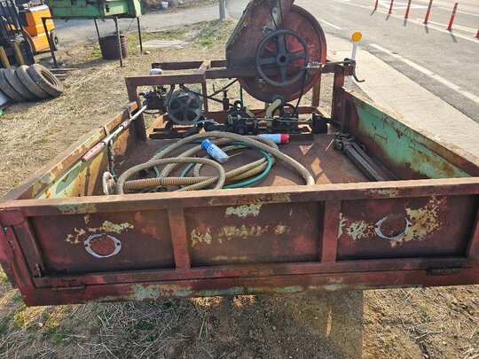  견인형 방제기 Hn  앞좌측면