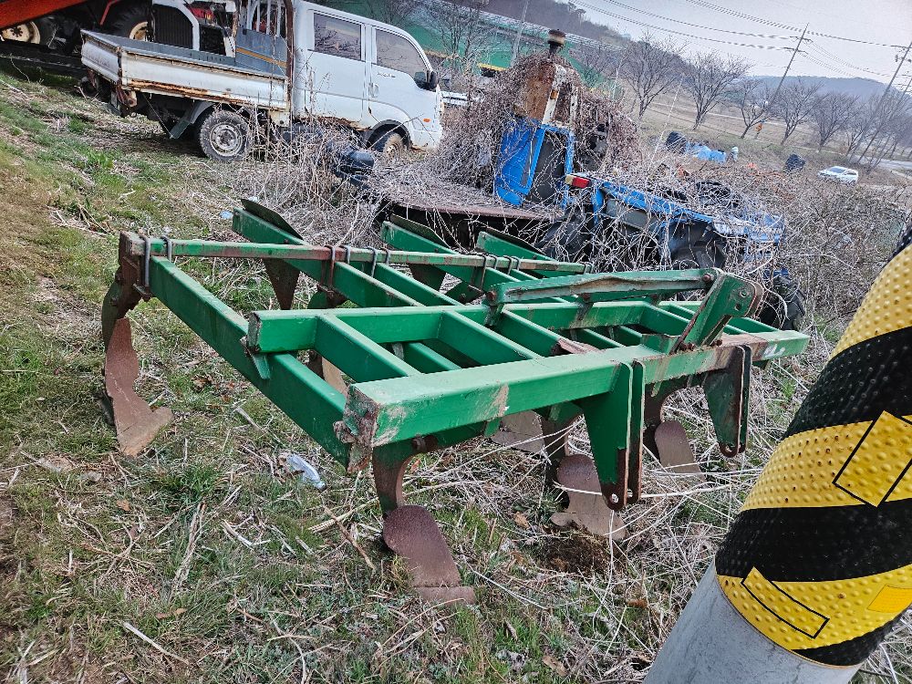 8련쟁기 쟁기 쟁기 앞좌측면